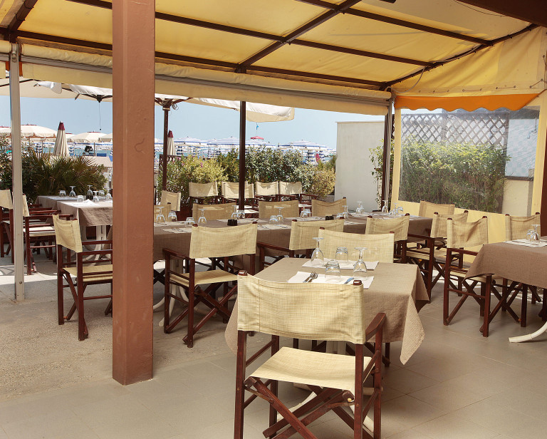 media.Gallery_Spiaggia_3Hotel_Gallia_Ceseantico